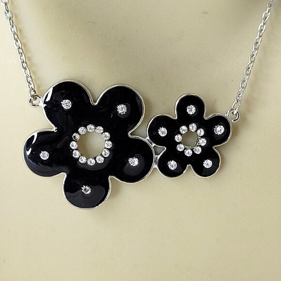 Black Enamel Flower Pendant - Picture 1 of 14
